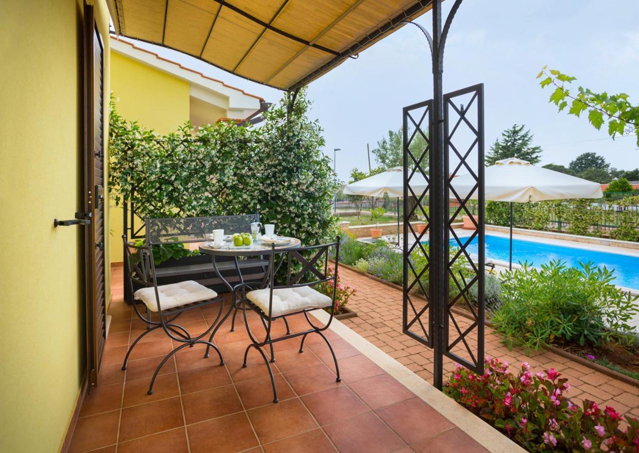 Apartmani Hrelja Labinci Εξωτερικό φωτογραφία