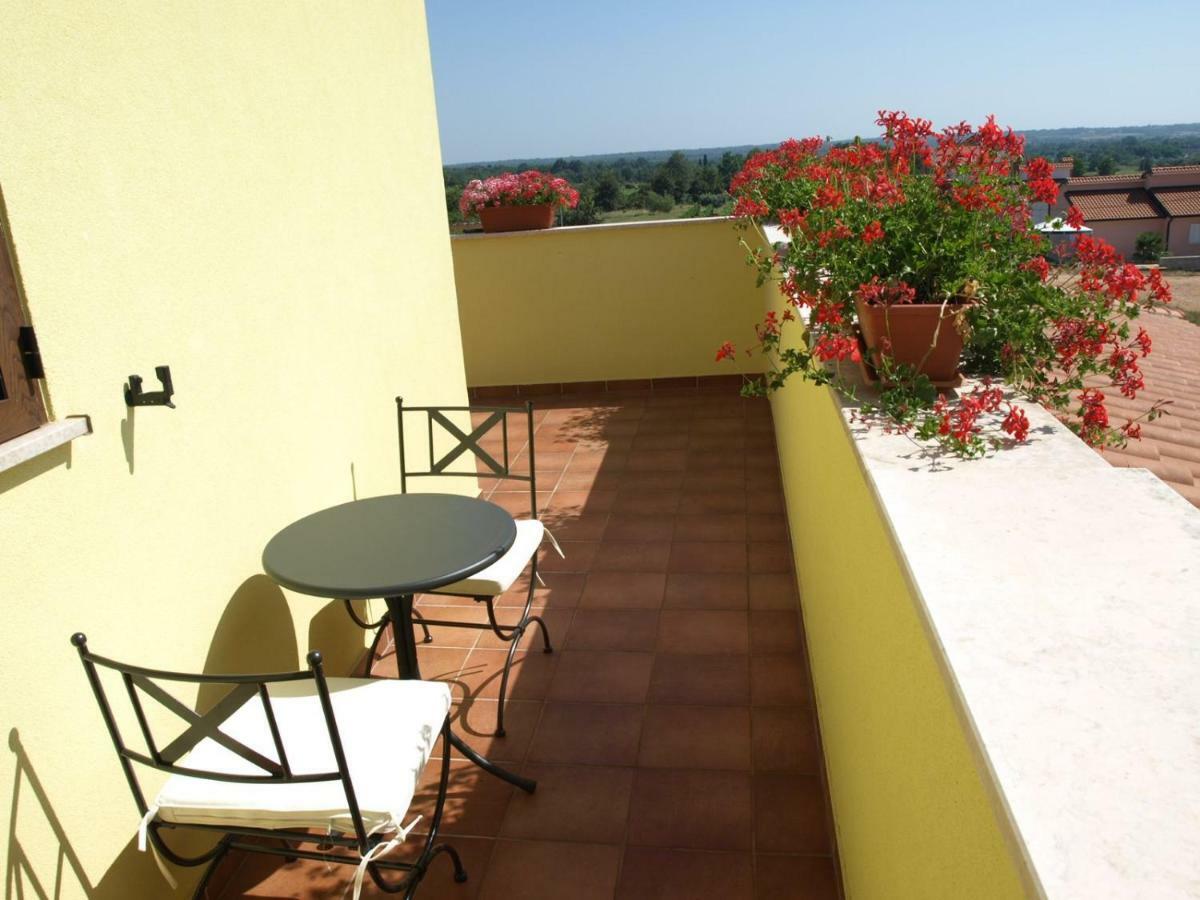 Apartmani Hrelja Labinci Εξωτερικό φωτογραφία